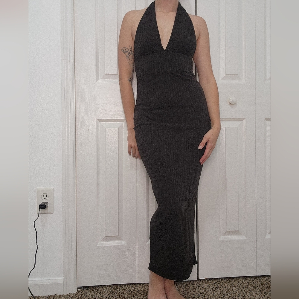 SHEIN Black Ribbed Halter Maxi Dress